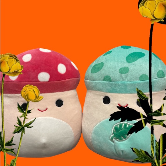 MALCOLM & SYDNEY MUSHROOMS 8” 🍄 EXCLUSIVE RARE SQUISHMALLOWS HTF - Picture 4 of 6